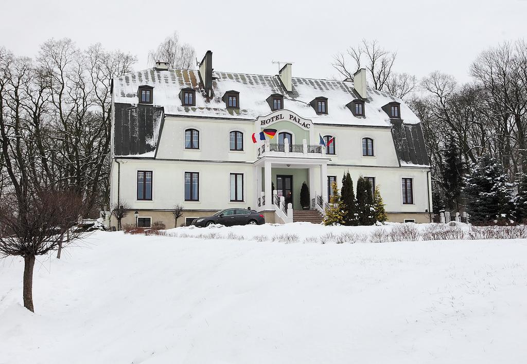 Hotel Palac W Myslecinku Bydgoszcz Exteriör bild
