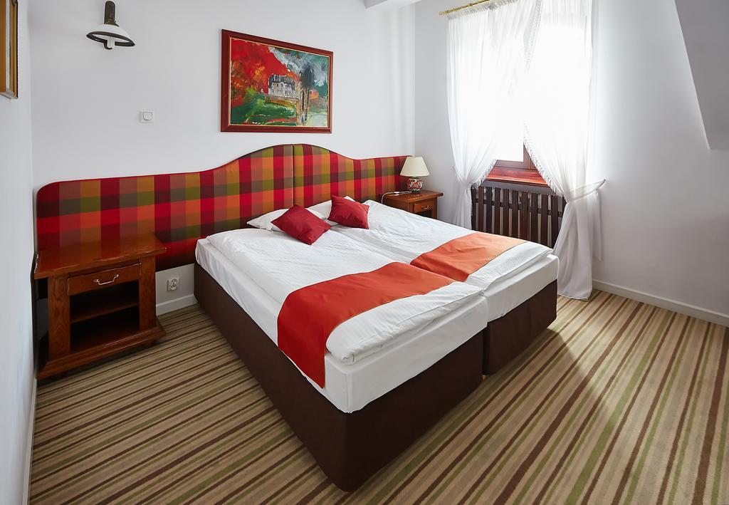 Hotel Palac W Myslecinku Bydgoszcz Exteriör bild