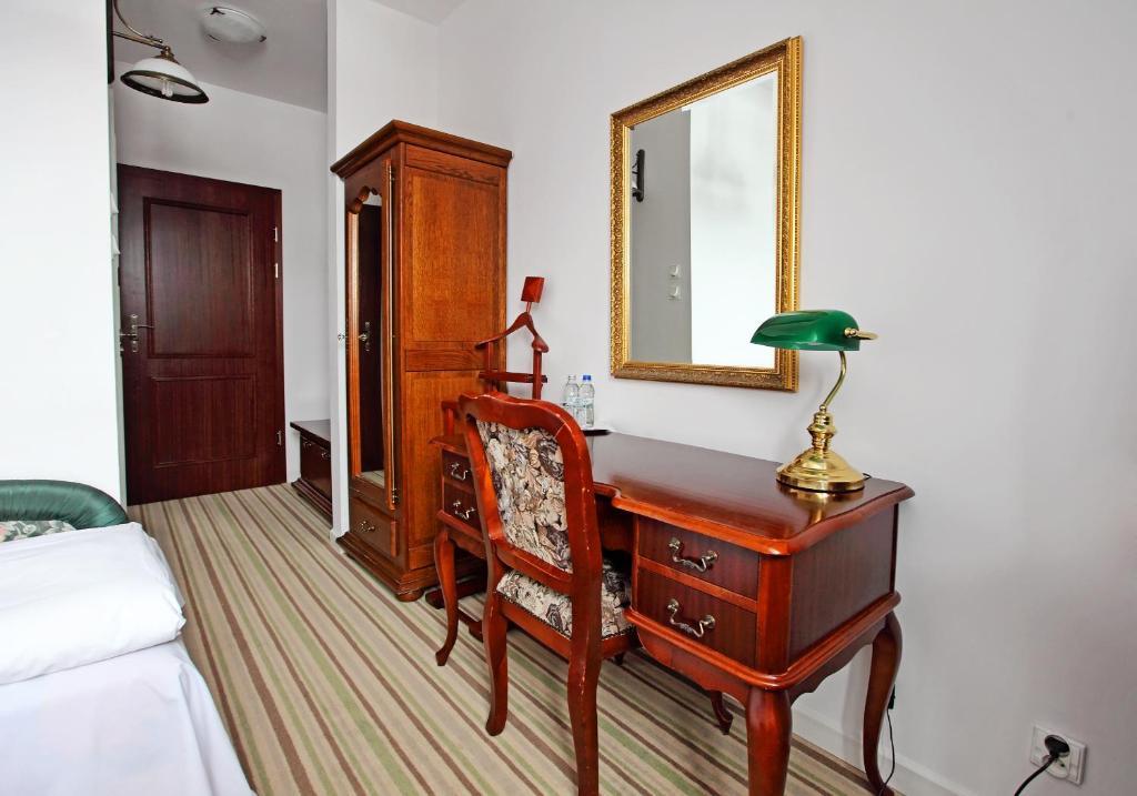 Hotel Palac W Myslecinku Bydgoszcz Rum bild